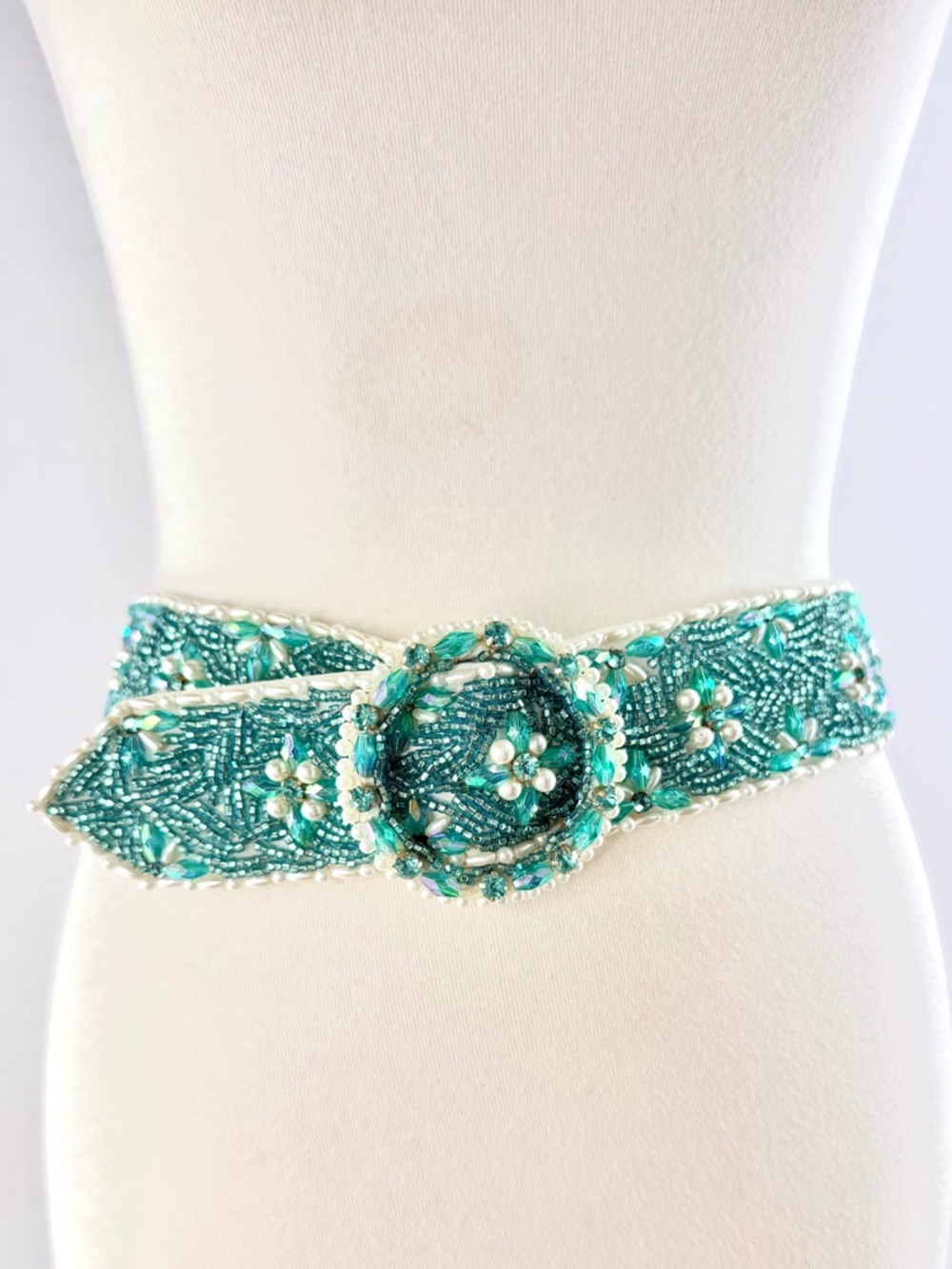 HARIELA'S Vintage Turquoise Floral Beaded Circle Buckle Statement Belt
